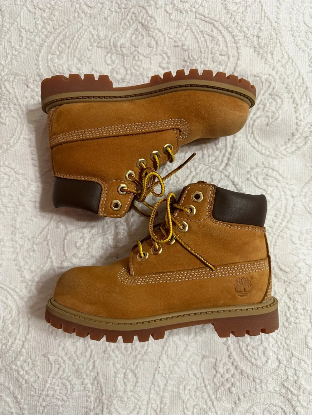 Timberland Boots Kids Size 10 (Toddler) Rust-Brown Lug Sole Lace Up Boot